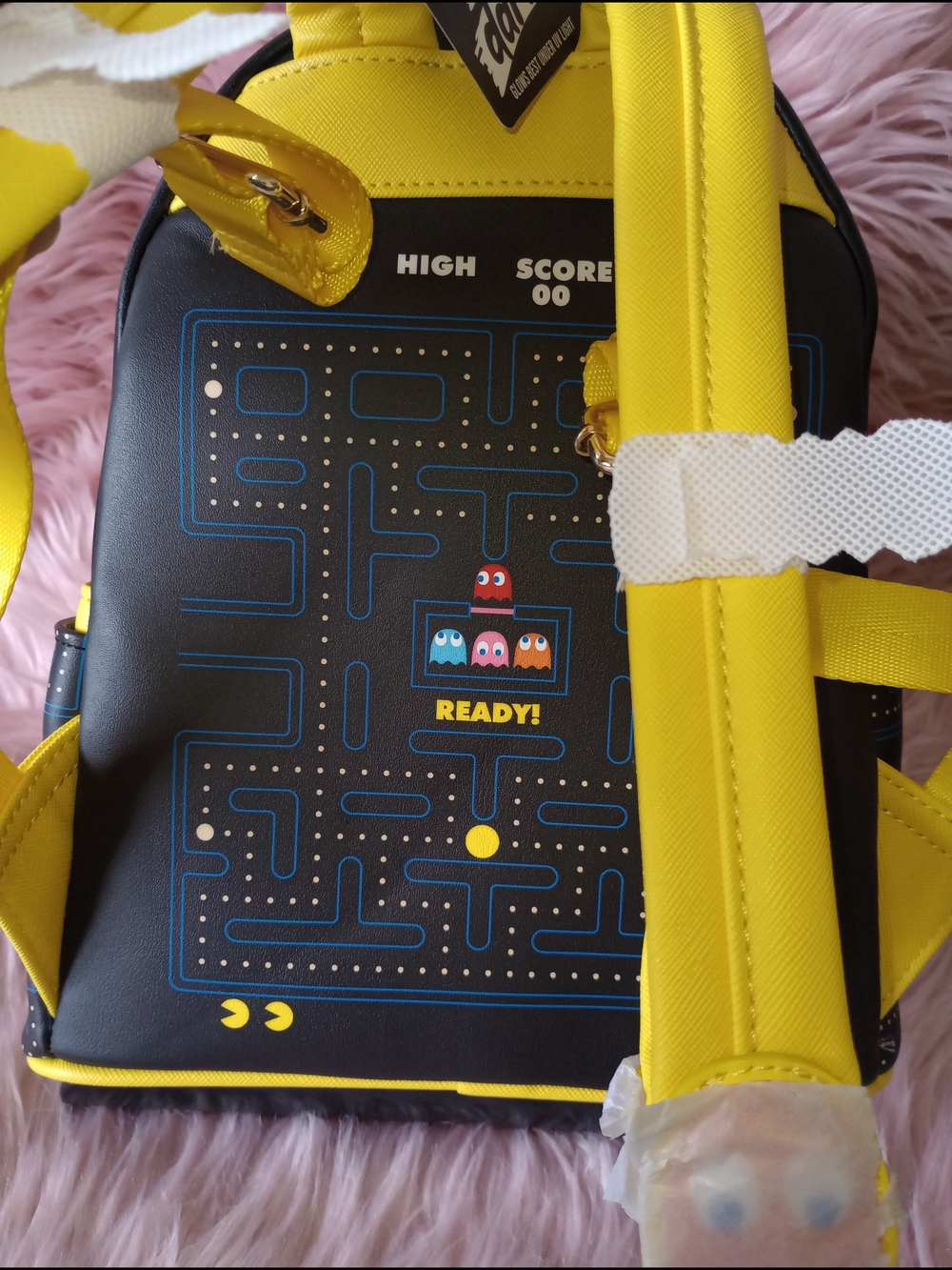 Loungefly PacMan GITD Mini Backpack - Picture 9 of 13
